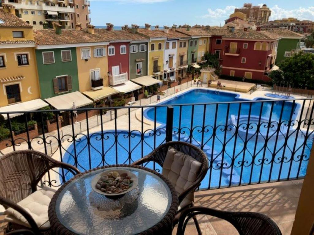 Valencia, Ideally Located 3Bed-2Bath Apart.Few Mints Walk From Beach,Pool,Shop. Port Saplaya Exterior foto