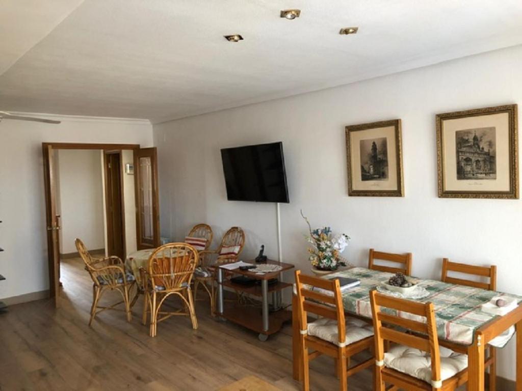 Valencia, Ideally Located 3Bed-2Bath Apart.Few Mints Walk From Beach,Pool,Shop. Port Saplaya Exterior foto