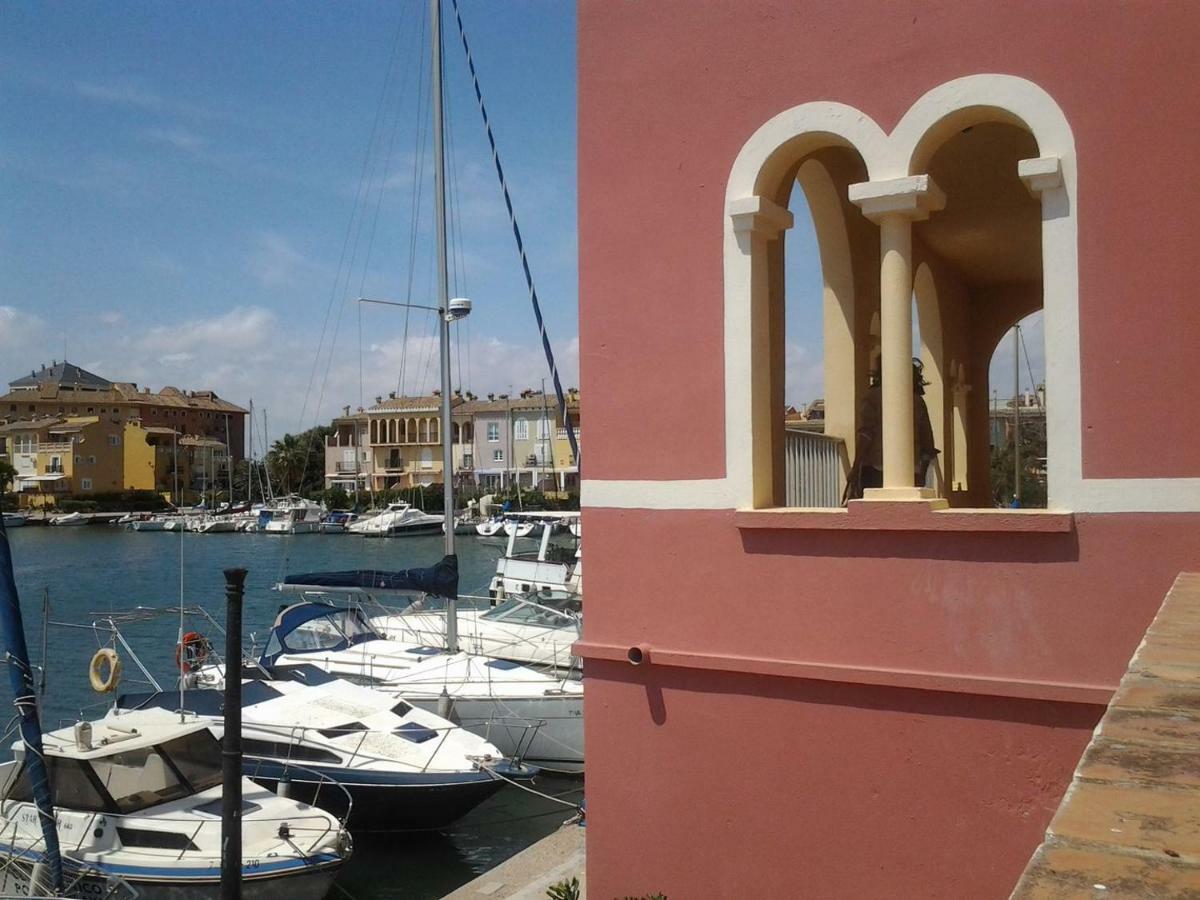 Valencia, Ideally Located 3Bed-2Bath Apart.Few Mints Walk From Beach,Pool,Shop. Port Saplaya Exterior foto